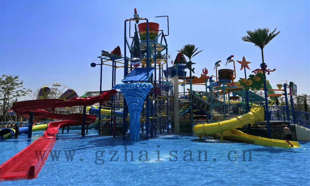 水上乐园设备大揭秘：惊险刺激玩翻天
